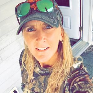 Meet your Posher, Michele